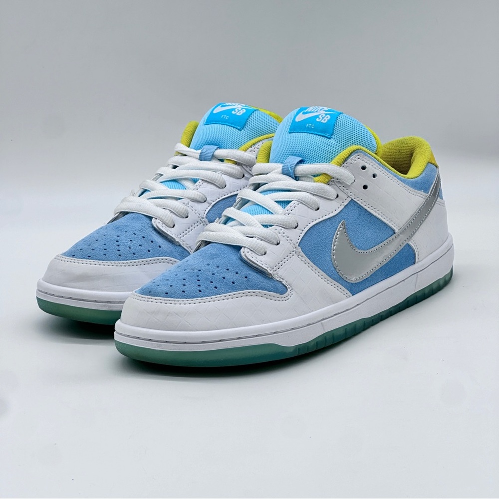 Nike Dunk SB FTC Sneakers. Size 9.5 - Picture 3 of 11